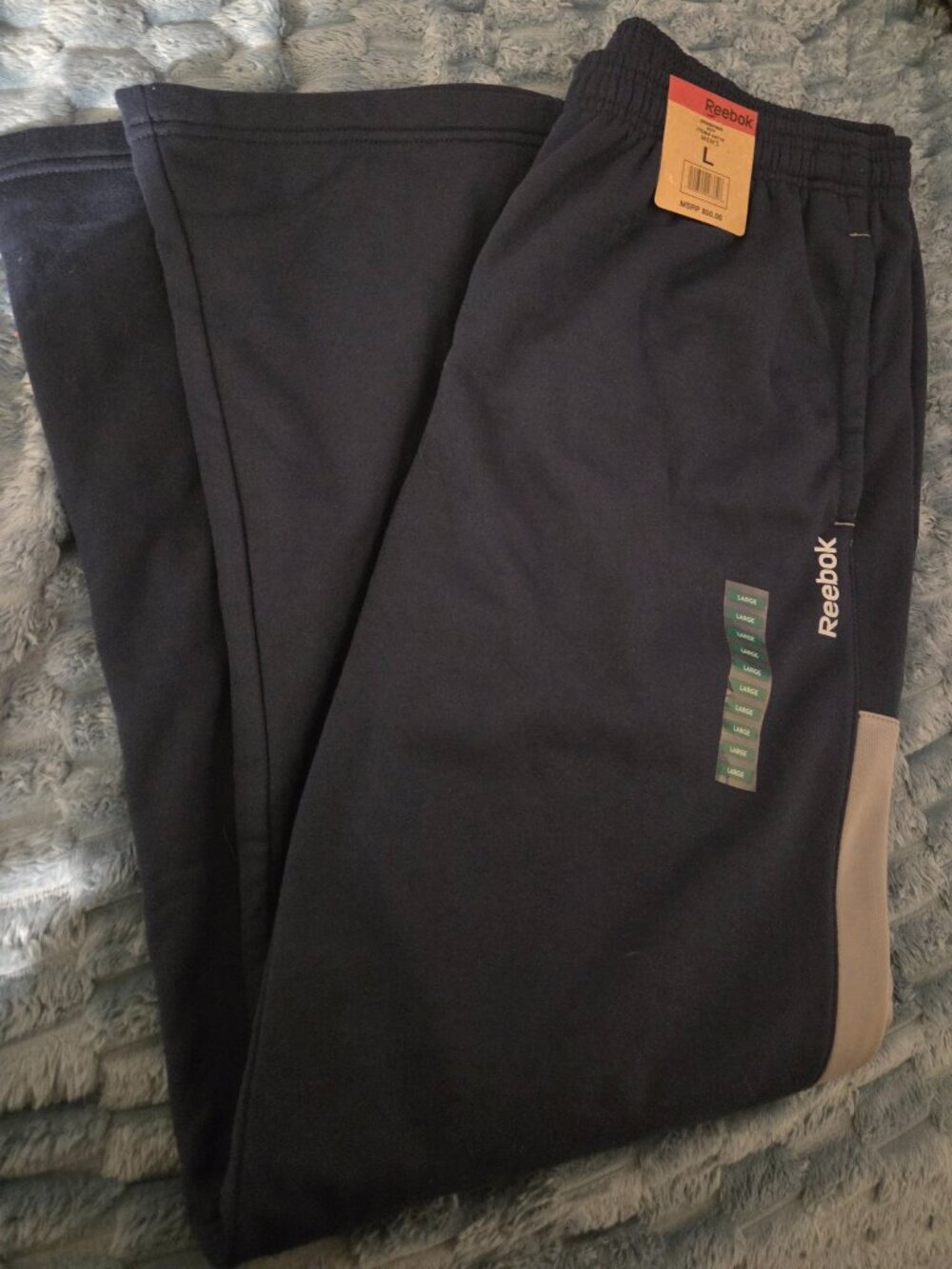 Mens reebok joggers size large